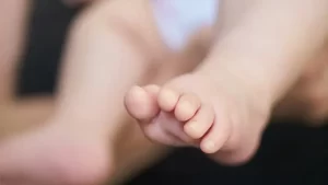 Viral ! Bayi Berusia Lima Bulan Hamil, Ternyata Alami Fetus In Fetu, Apa Itu?